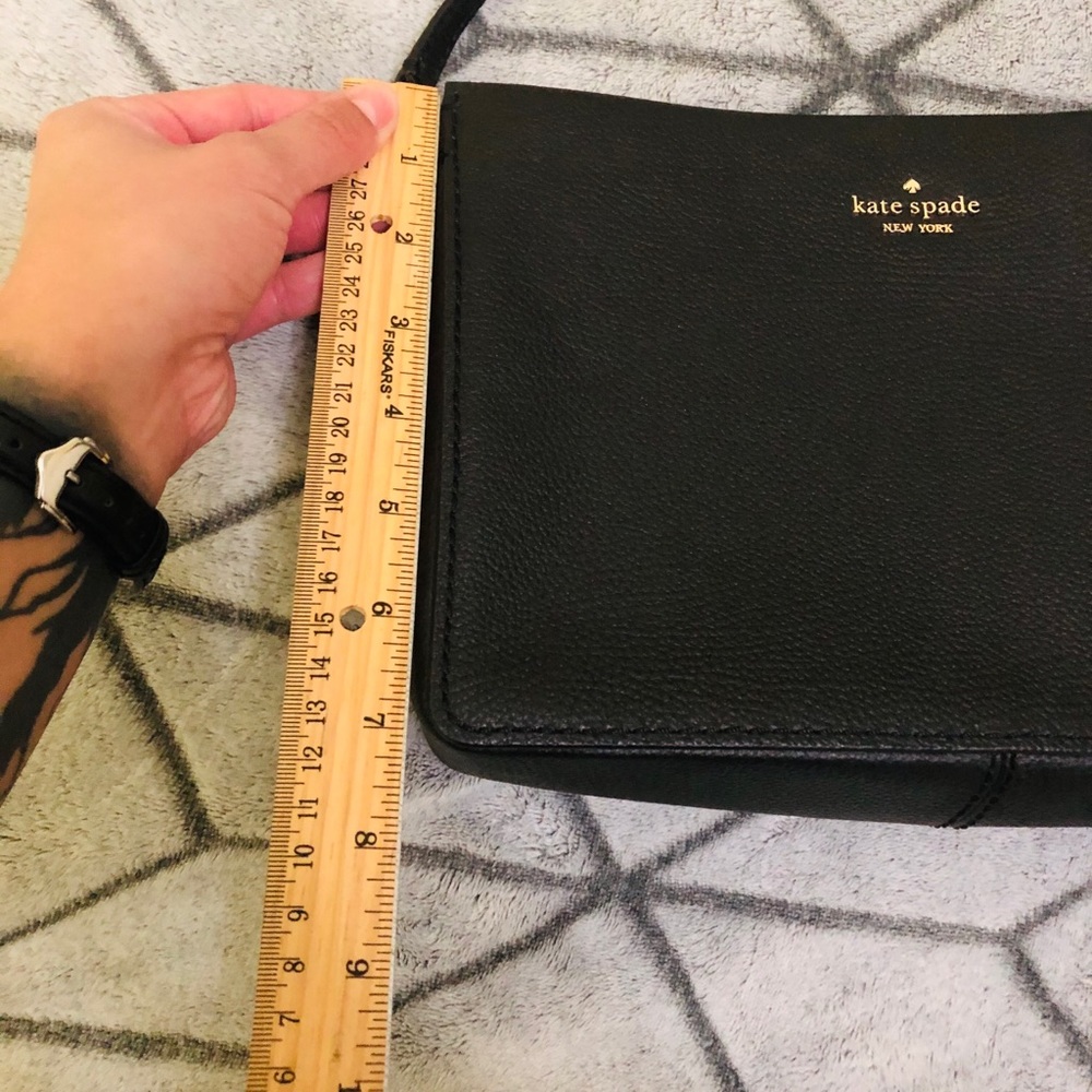 Kate Spade ♠️ Crossbody - Picture 6 of 8